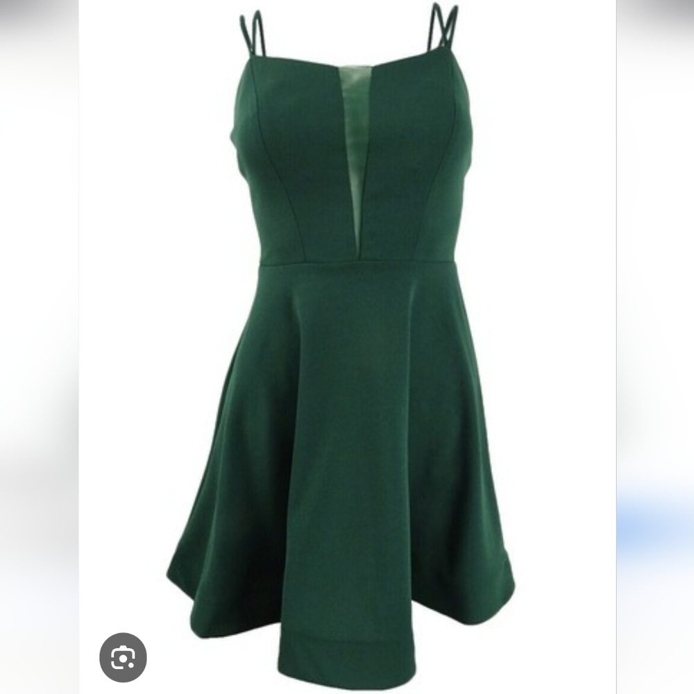 Elegant Green Sleeveless Bodycon Dress